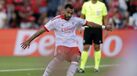 Pavlidis no momento em que marcou o golo de penálti frente ao Flamengo, no Algarve