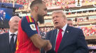 Prometeu e cumpriu: Borja Iglesias recebeu medalha e cumprimentou Trump... sem sequer olhar