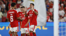 Pavlidis festeja com os companheiros mais um golo frente ao St. Gallen
