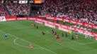 Lenglet também 'pica o ponto': central francês estreia-se a marcar pelo Benfica