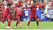 Ronaldo, Cancelo e Nuno Mendes festejam golo de Portugal 
