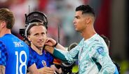 Cristiano Ronaldo consolou Modric