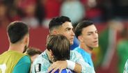 Cristiano Ronaldo consolou Modric