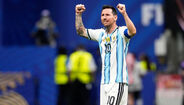 Messi não segurou as lágrimas após a vitória da Argentina sobre o Egito