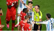 Arbitragem de João Pinheiro no Argentina-Suíça