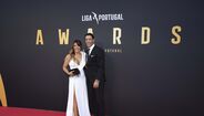 Rui Costa ao lado da mulher