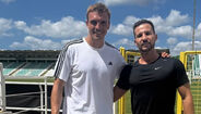 João Palhinha mostra-se a trabalhar no campo do V. Setúbal