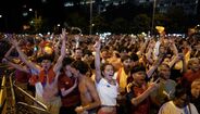 Festa espanhola não tem fim