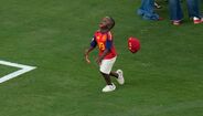 A alma da festa: irmão de Lamine Yamal não quis ficar fora dos festejos da conquista do Mundial