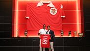 As imagens da apresentação de Jhon Durán como reforço do Benfica