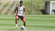 Amar Dedic na primeira sessão de treinos no Benfica Campus
