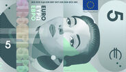 Nota de 5 euros com imagem de Maria Callas e bandeira da União Europeia