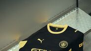 Preto e amarelo: Manchester City apresenta equipamento alternativo para 2026/27