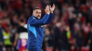 Vítor Pereira deixa o Nottingham Forest