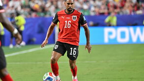Baixa confirmada na Áustria: Mwene falha duelo com Espanha 