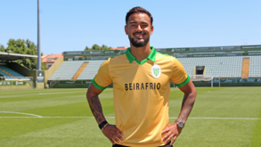 Zé Ricardo é reforço do Tondela