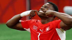 Embolo celebra golo pela seleção suíça no Mundial'2026