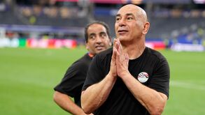 Hossam Hassan agradeceu apoio