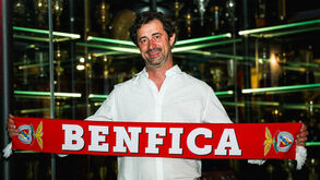 Benfica confirma Ricardo Vasconcelos como novo treinador