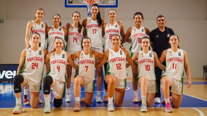 Sub 20 femininas entram a ganhar no Europeu