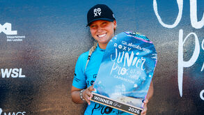 Lua Escudeiro vence Pro Junior em Capbreton