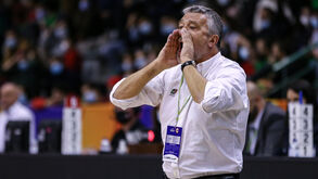 Mário Gomes e o triunfo em Atenas: «Continuamos a depender de nós para estarmos no Mundial»