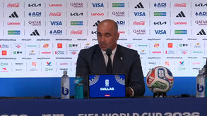 O momento em que Roberto Martínez anuncia o adeus à Seleção Nacional