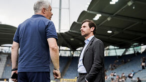Jorge Costa e André Villas-Boas à conversa durante o estágio de pré-época do FC Porto, em 2024/25