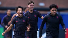 Seleções masculina e feminina dos Estados Unidos vão dividir prémio de 14 M€ do Mundial'2026