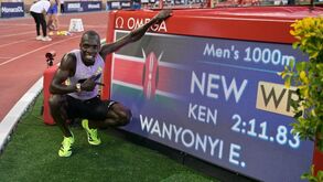 Emmanuel Wanyonyi quebra recorde mundial que perdurava desde 1999