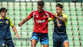 Tamble marcou o primeiro golo da partida