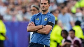 Scaloni no jogo diante da Suíça