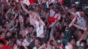 Festa nas ruas de Londres após Inglaterra garantir lugar nas meias-finais do Mundial'2026