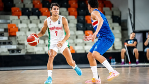 Portugal derrotado pela Islândia no Campeonato da Europa (Divisão B) sub-20