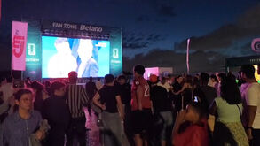 Festa espanhola na Fan Zone Betano em Gaia com direito a música personalizada