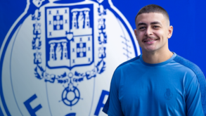 FC Porto confirma notícia de Record com a contratação de Guilherme Borges