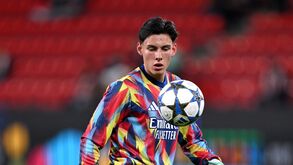 Guarda-redes formado no Arsenal vai reforçar o Penafiel