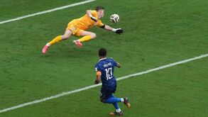 Mbappé bisa contra Inglaterra