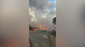 Maior incêndio residencial da história moderna da Noruega destrói mais de 100 casas