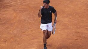 Tiago Torres em ação no Estoril Open