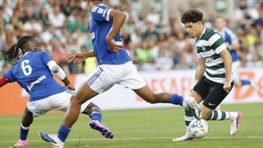 Flávio Gonçalves foi titular contra o Estrasburgo