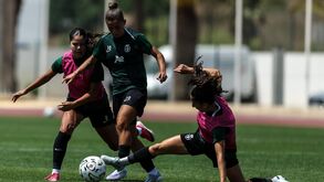 Equipa feminina do Sporting realiza segundo treino no estágio de pré-época no Algarve
