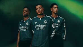 Verde e branco: Vinícius, Mbappé e Bellingham apresentam a nova camisola alternativa do Real Madrid
