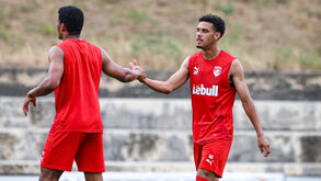 Hiago Santos (à direita) fez golo ao Moreirense