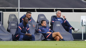 João Sacramento inspirou-se em Mourinho para ser treinador e anos mais tarde tornou-se seu... adjunto