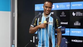 Jovane Cabral, jogador do Grémio, na sala de imprensa