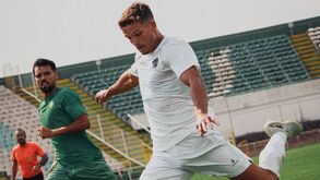 Farense vence V. Setúbal em jogo de pré-época no Estádio de São Luís