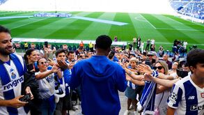 A chegada dos jogadores ao estádio 