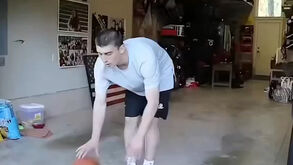 O drible impressionante de Payton Pritchard: base dos Celtics impressiona nas férias