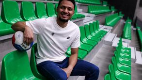 Venezuelano Armando Velásquez renova com o Sporting